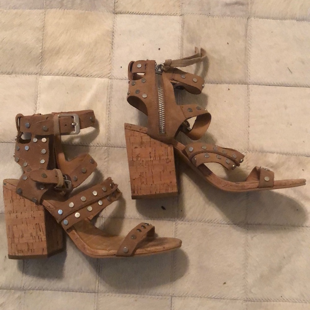 Dolce Vita wedges